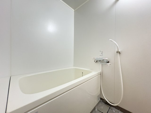 マンションニューヨーク医大東の浴室