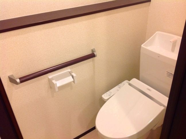 クレイノ巌根Ⅱのトイレ