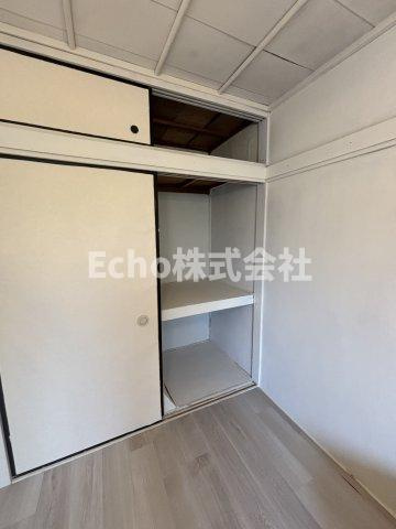 大阪府寝屋川市黒原旭町 戸建ての収納