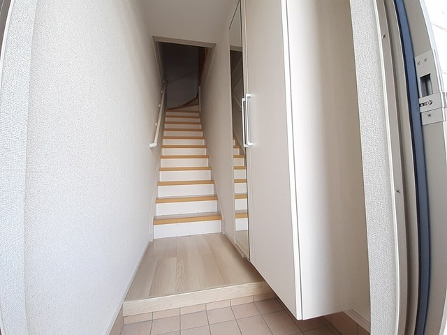 アネモスヒルズ姫路Ⅱの玄関