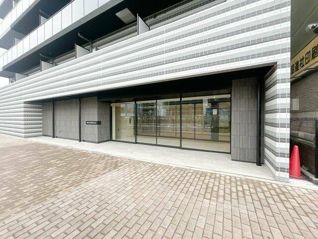 ミライズ新小岩マーロのエントランス