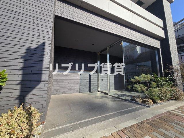 MAJESTIC千葉みなとのエントランス