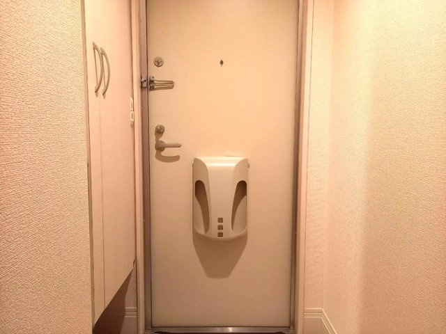 ファミィーユ Ｋの玄関