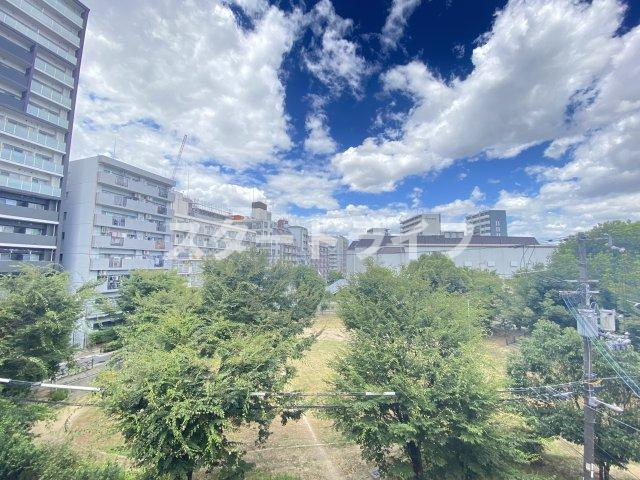 大阪市東淀川区東中島４丁目の賃貸マンションの展望