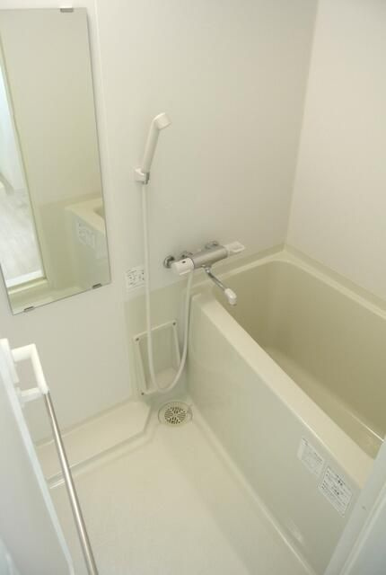 スカイコートパレス西巣鴨の浴室