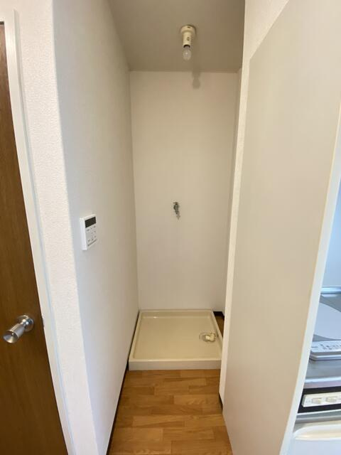 ※写真は１０５号室です。