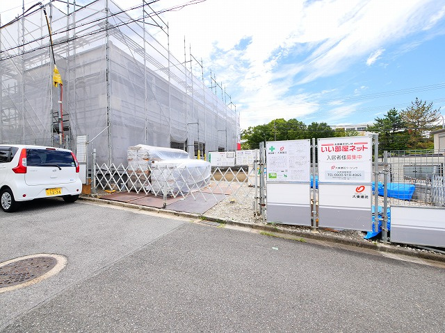 リジエール高の原の駐車場