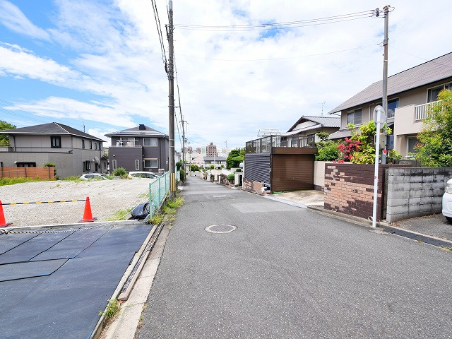 リジエール高の原の駐車場