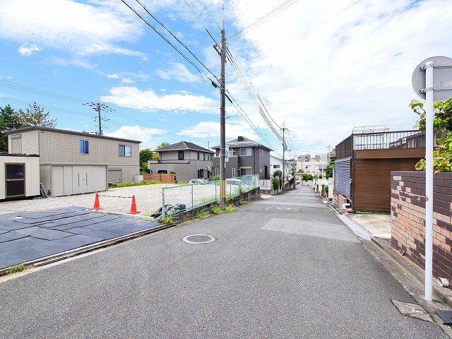 リジエール高の原の駐車場