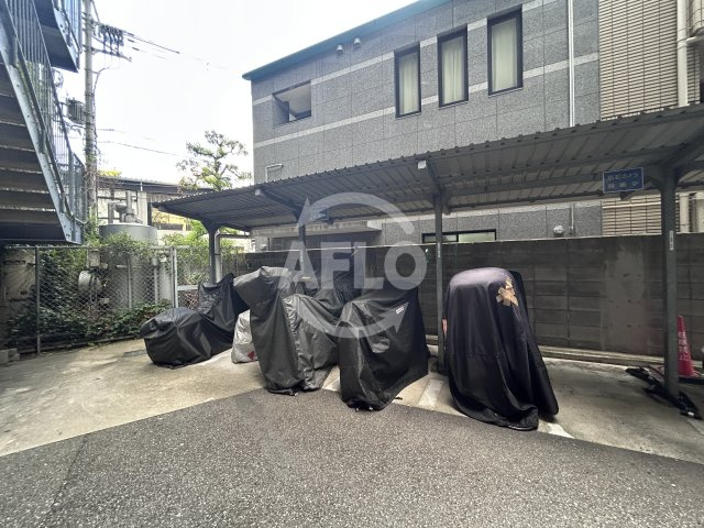 フォレステージュ江坂公園のその他共用部分|フォレステージュ江坂公園　バイク置き場