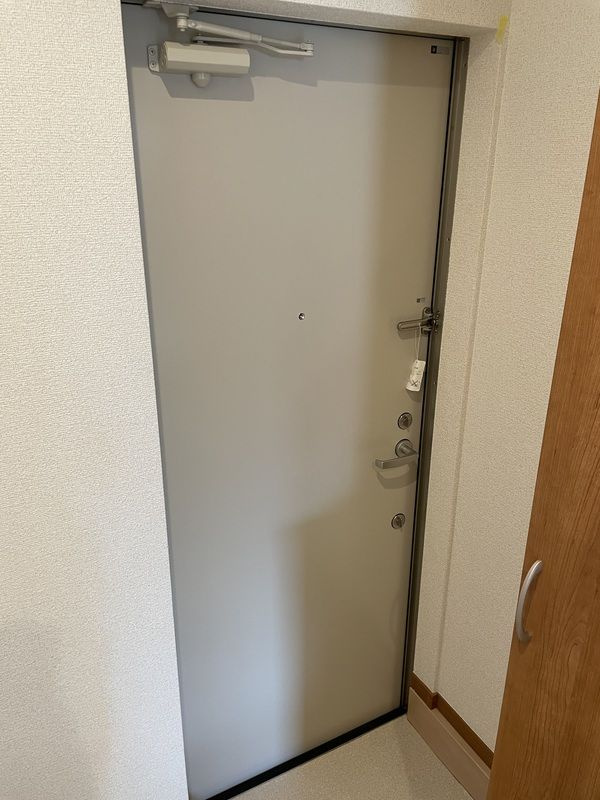 Lapis東大宮の玄関