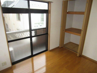 【寝室】 | フォレスト