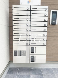 【その他共用部分】 | (仮称)ジーメゾン大宮宮原町 | 宅配ボックスです。
