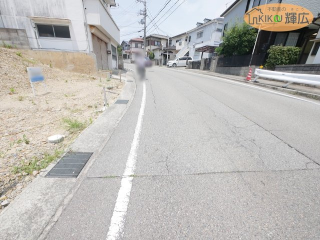 明石市大久保町大窪　土地の前面道路含む現地写真