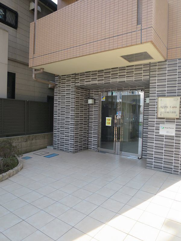 アトラス カーロ浦和常盤弐番館のエントランス