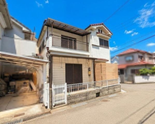 長尾元町7丁目　中古一戸建ての前面道路含む現地写真|■物件内覧・資金計画相談・住宅ローン相談、リフォーム相談、お問合せ受付中■
※当日・翌日のご内覧、ご相談はお電話でのお問合せがスムーズです！