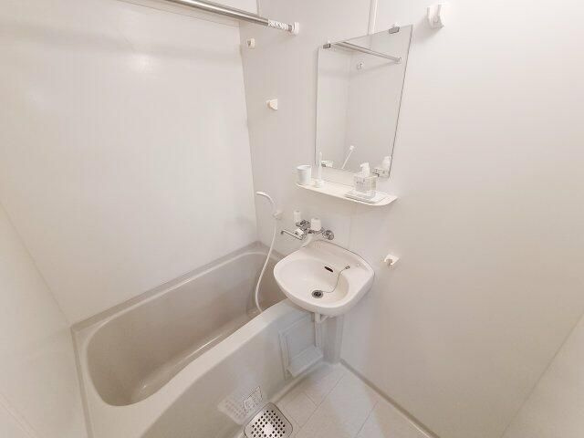 マイナビＳＴＡＹパレス巣鴨の浴室