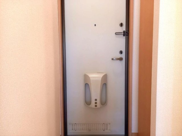 クレインハイム　Ａの玄関