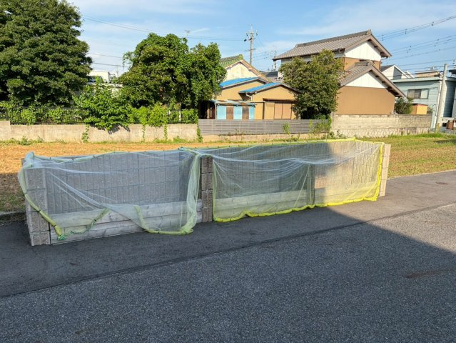 フェリス逢妻Ⅲの駐車場