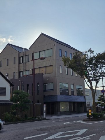 千祥ビルの外観