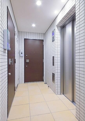 【ロビー】 | ＰＲＥＭＩＵＭ　ＣＵＢＥ目黒東山ｍｏ