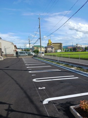 【駐車場】 | シャトーグロワール