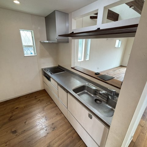 南楠葉戸建のキッチン