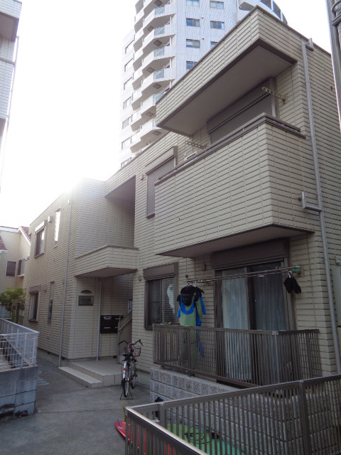 エクレール湘南の周辺