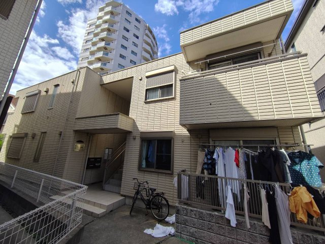 エクレール湘南の外観