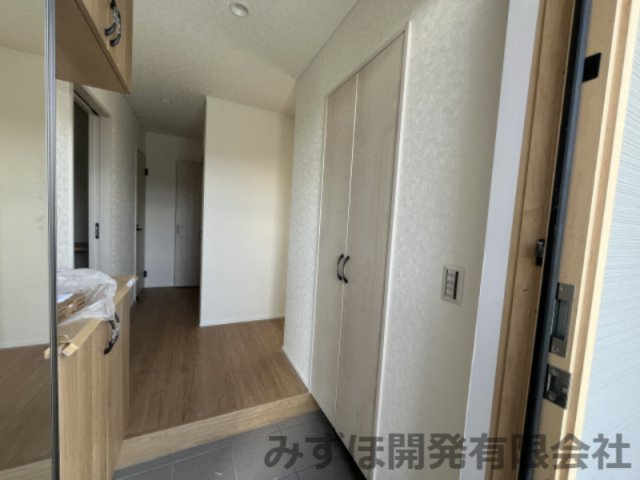 天童市荒谷89-1の玄関|玄関収納