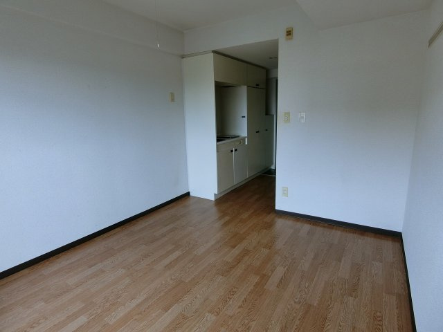 【居間・リビング】 | メゾンドノア大和田(メゾンドノアオオワダ)