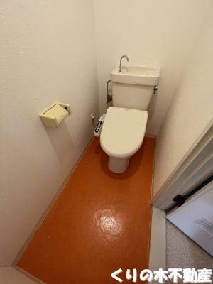 【トイレ】 | ヴィラアンソレイエ今治八町西 | 同タイプのお部屋です（現況を優先します）