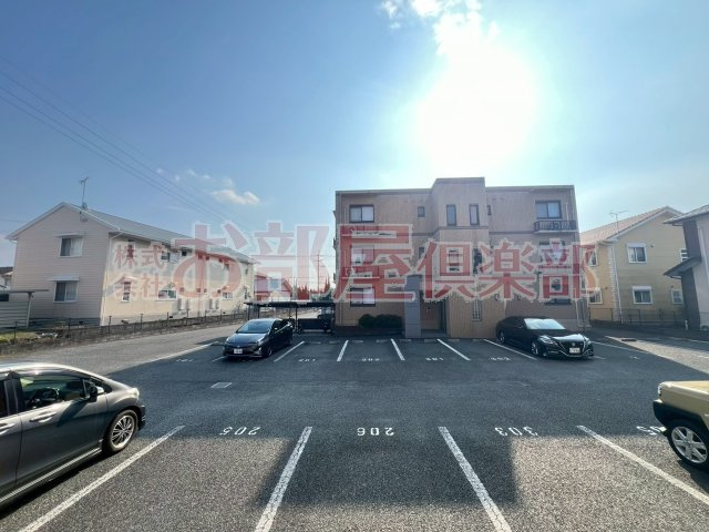 キャッスルコートの駐車場