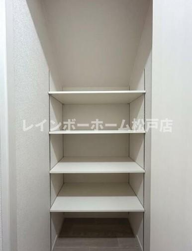 Ｅｌｅｇａｎｔｅ　Ｓｅｒｅｎｏの収納|大きなものも収納できそうです