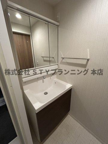 仲介手数料0円！ロータス本陣通の独立洗面台