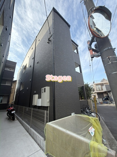 ジーメゾン見沼大和田カトレアの外観