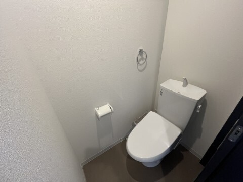 ジーメゾン見沼大和田カトレアのトイレ