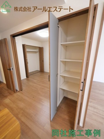 グランドメゾン姫路　　中古マンションの収納|同社施工事例