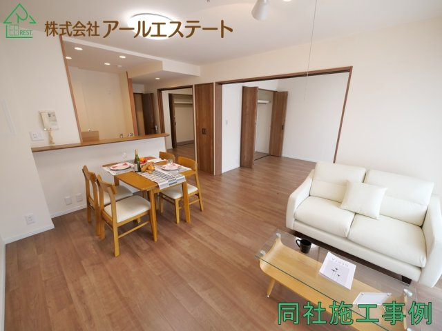 グランドメゾン姫路　　中古マンションの居間・リビング|同社施工事例