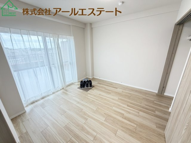 グランドメゾン姫路　　中古マンションの洋室