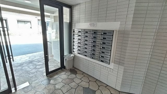 ローズマンションＡ－２８（Ａ－０２８）のエントランス