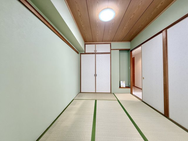 NDSマンション小碓の和室