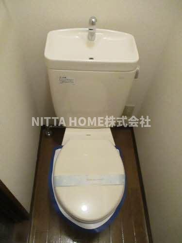 マノワールＡ，Ｂのトイレ|清潔感のあるトイレです＊