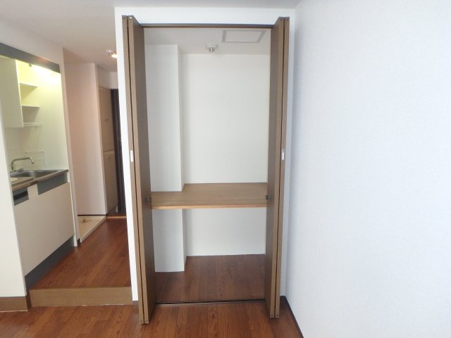 ダイホーステージ武蔵小杉の収納|他のお部屋の参考写真となります。