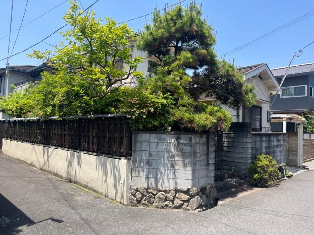 山之上3丁目　中古一戸建ての前面道路含む現地写真|■物件内覧・資金計画相談・住宅ローン相談、リフォーム相談、お問合せ受付中■
※当日・翌日のご内覧、ご相談はお電話でのお問合せがスムーズです！