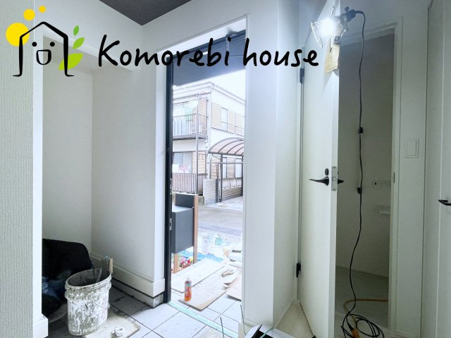 さいたま市プラザ　6期　新築一戸建て　グラファーレ　01の玄関|毎日通る玄関はこちらです
