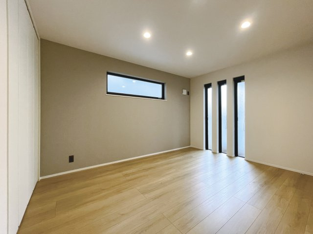 練馬区田柄5丁目 限定1棟の洋室|ゆとりある約7.9帖の1F洋室 程よい広さと優しい光が入るお部屋です
