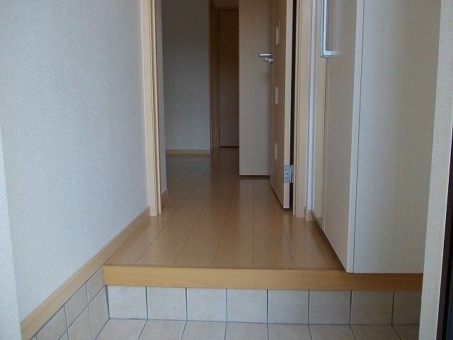 フレグランス広石の玄関