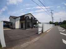 白岡市太田新井　中古住宅の画像