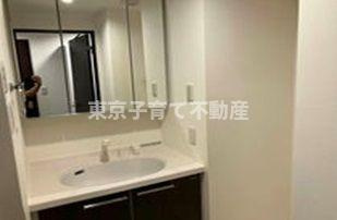 オーキッドレジデンス千代田岩本町の洗面所
